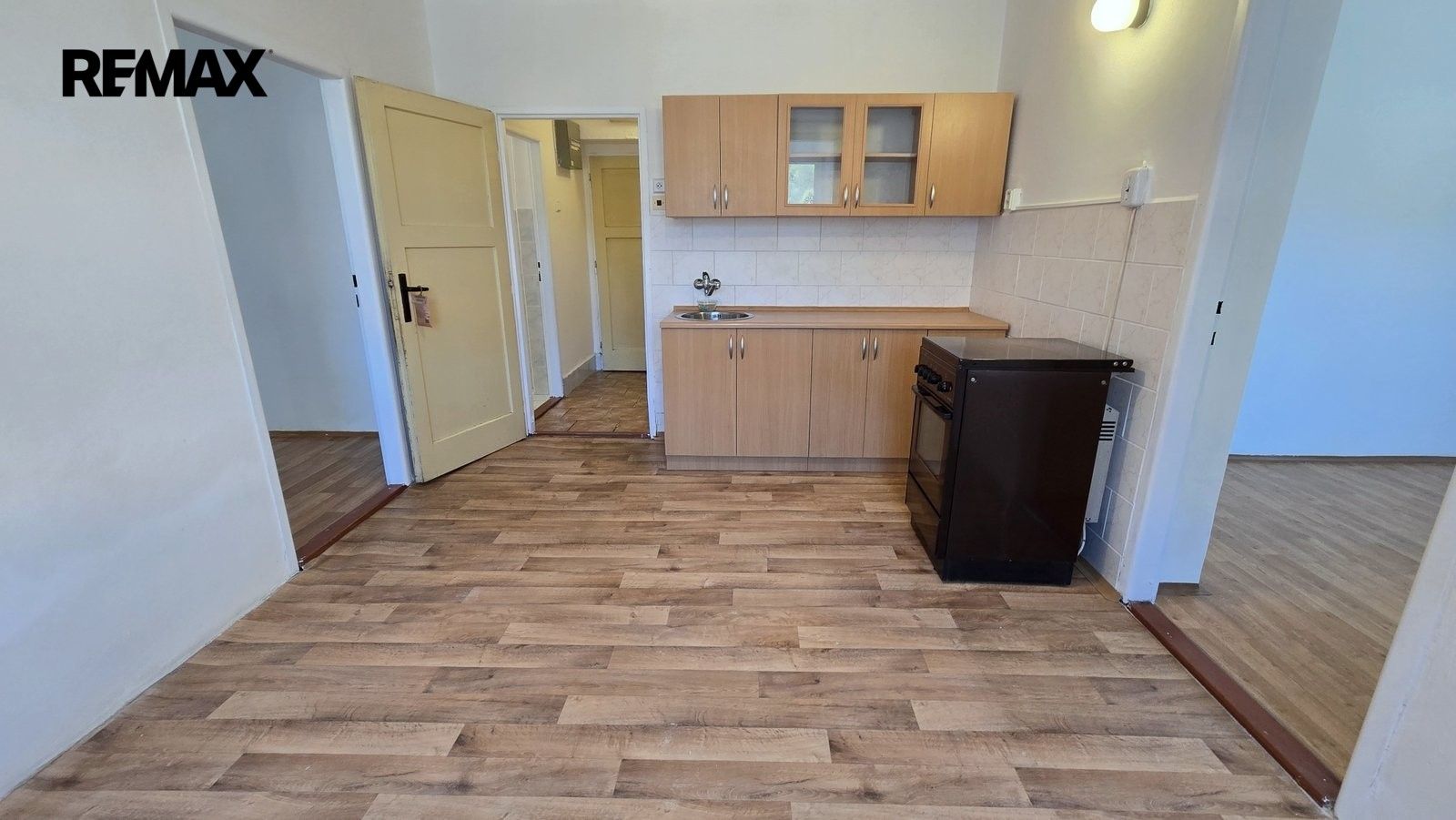 Prodej bytu 2+1 50 m² - foto 2