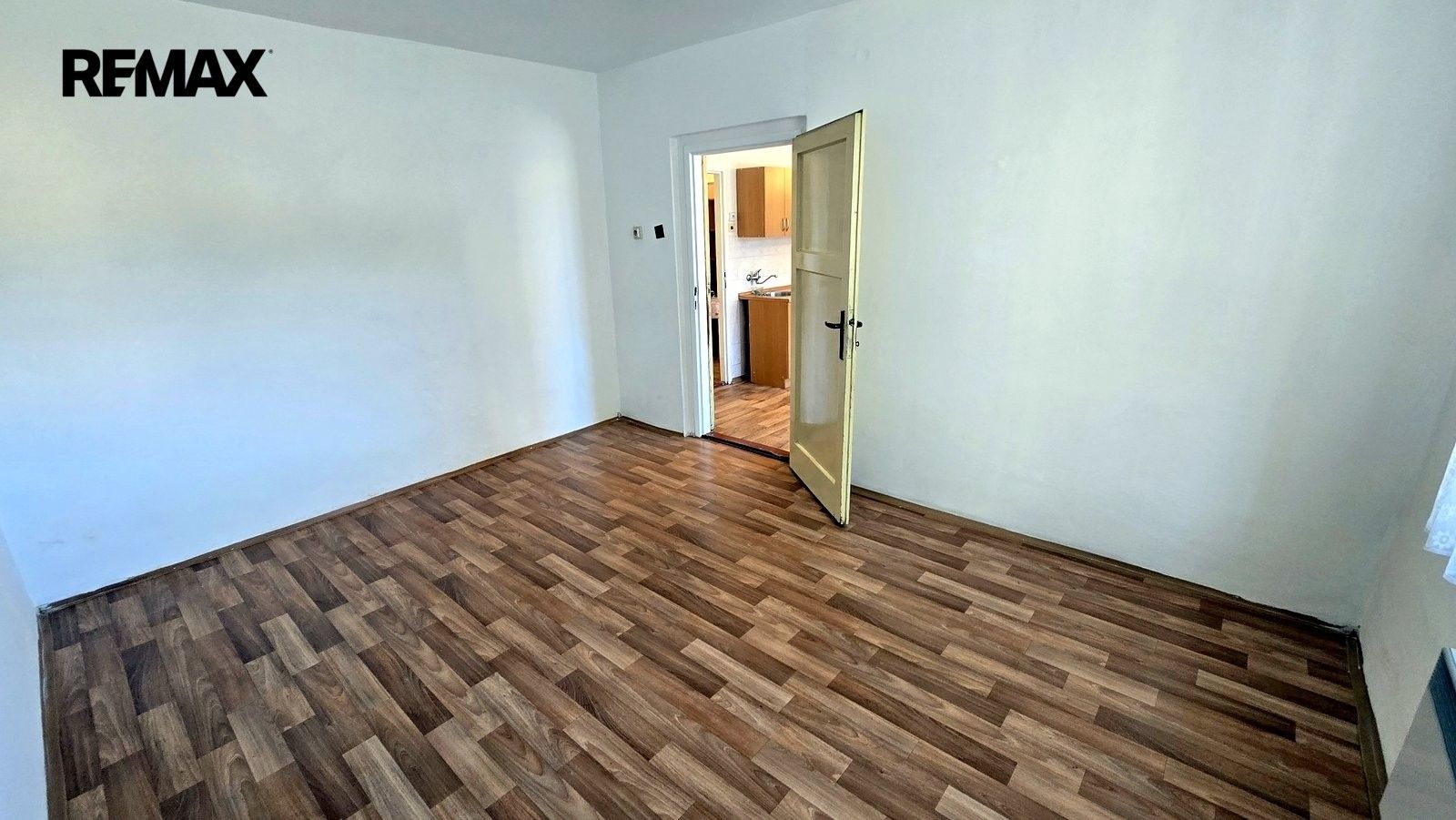 Prodej bytu 2+1 50 m² - foto 4