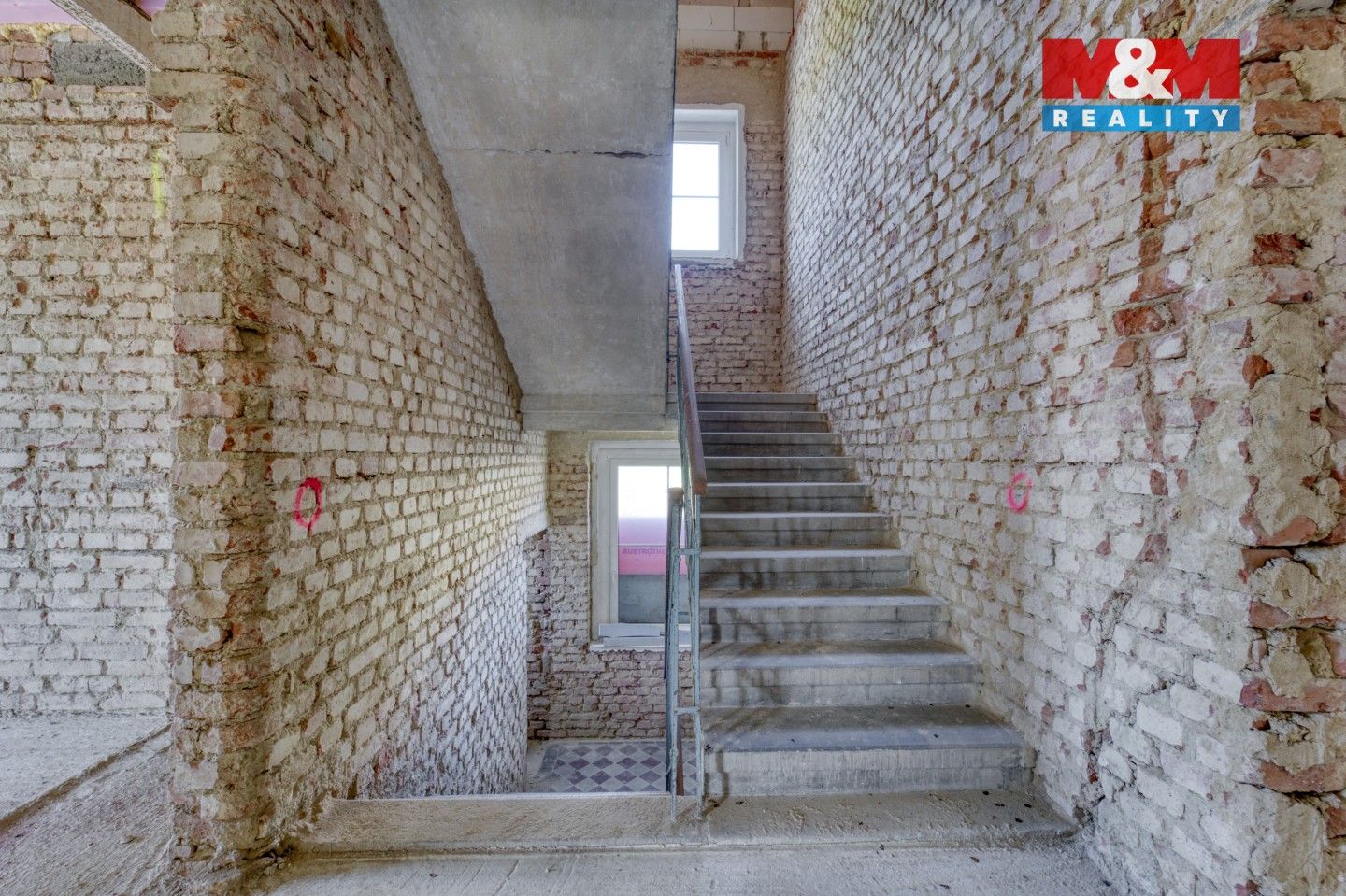 Prodej domu 430 m² - foto 3
