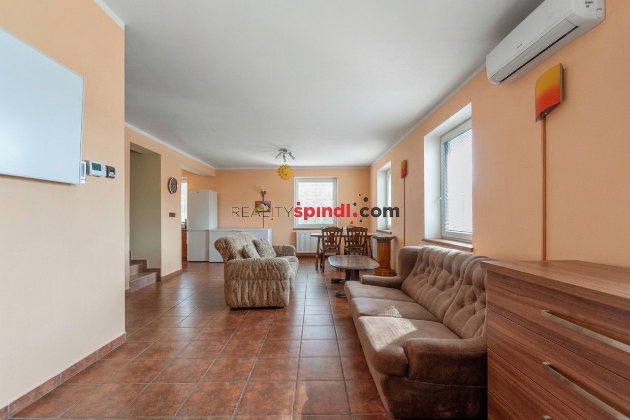Prodej domu 188 m² - foto 5