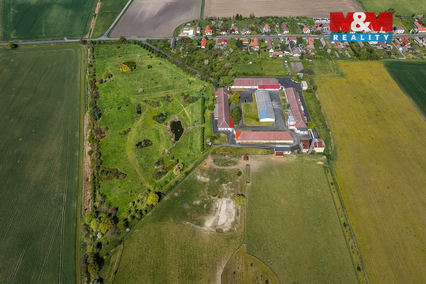 Prodej komerčního prostoru 76556 m² - foto 23