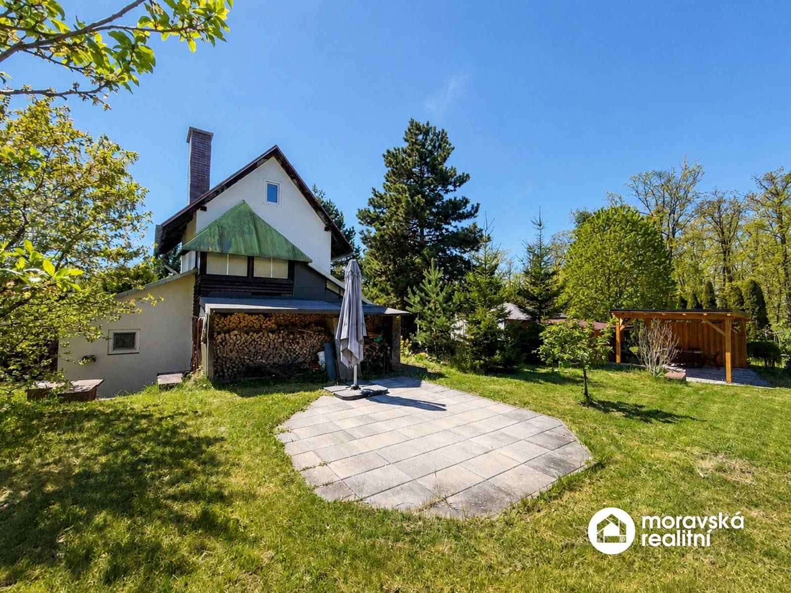 Prodej domu 107 m² - foto 1