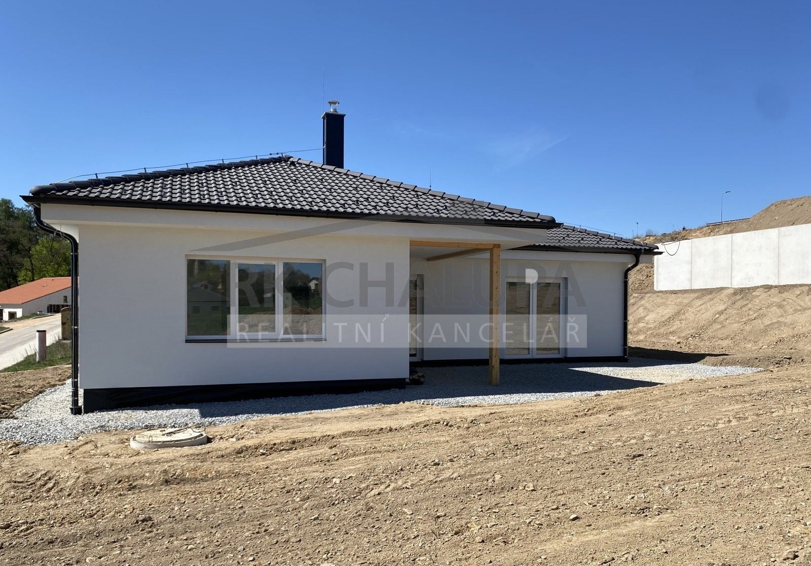 Prodej domu 104 m² - foto 1