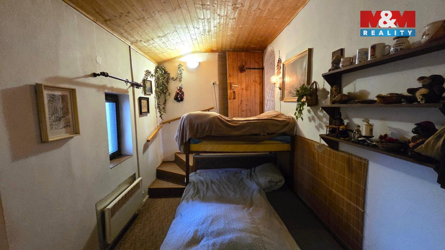 Prodej nemovitosti 140 m² - foto 11
