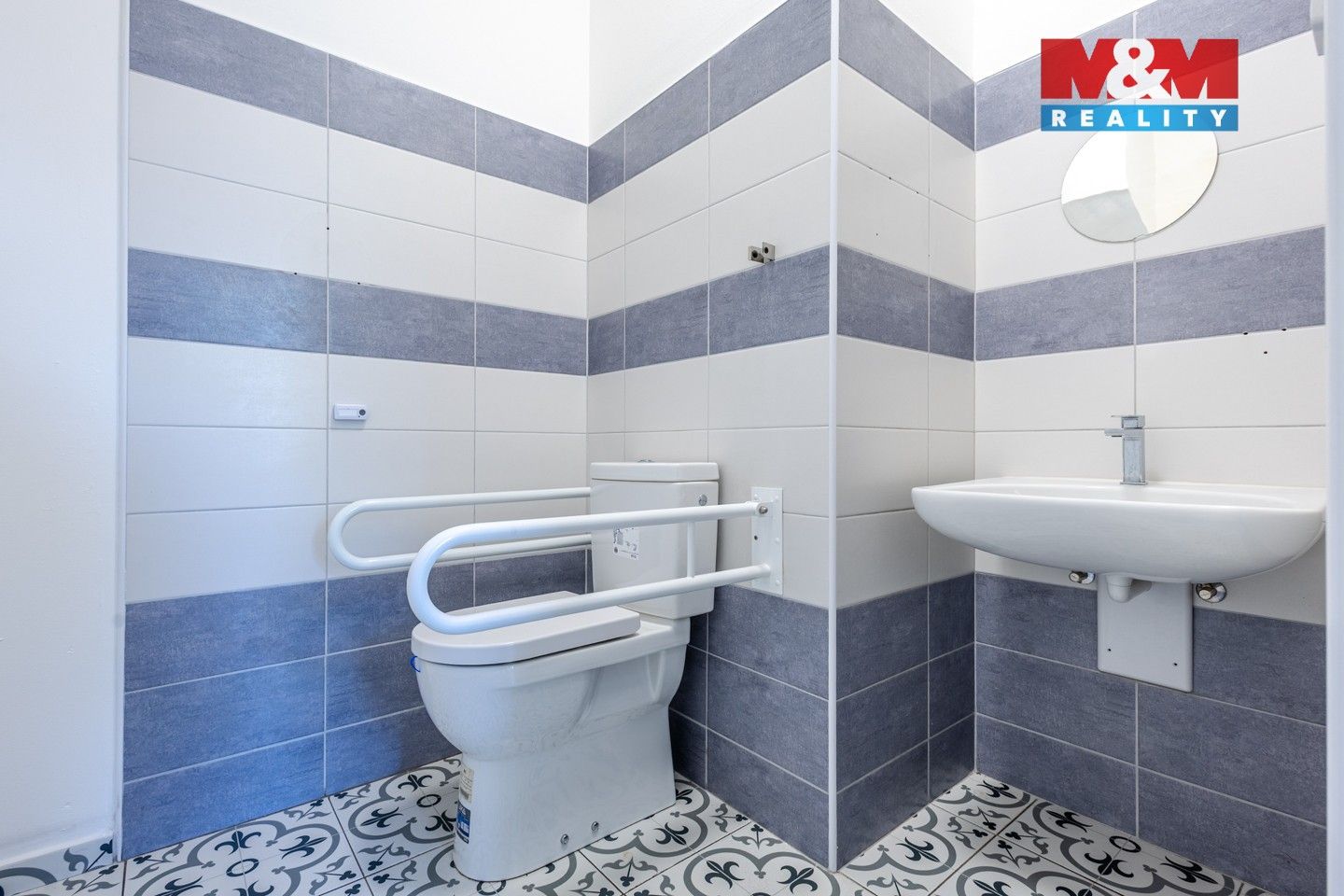 Pronájem komerčního prostoru 53 m² - foto 7