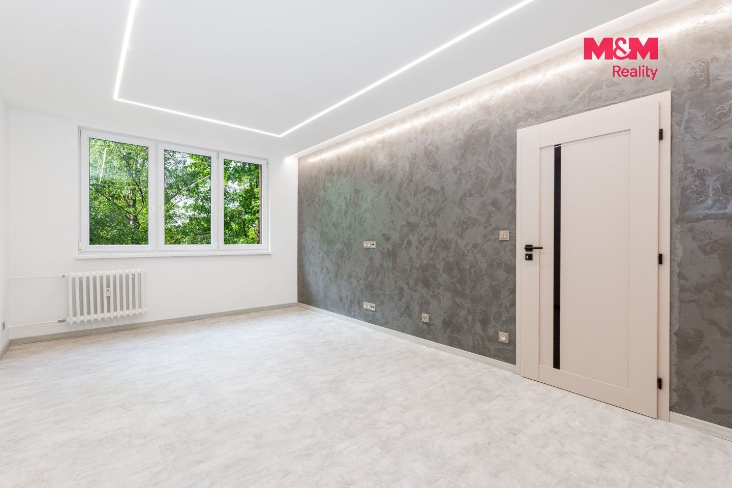 Prodej bytu 2+1 57 m² - foto 2
