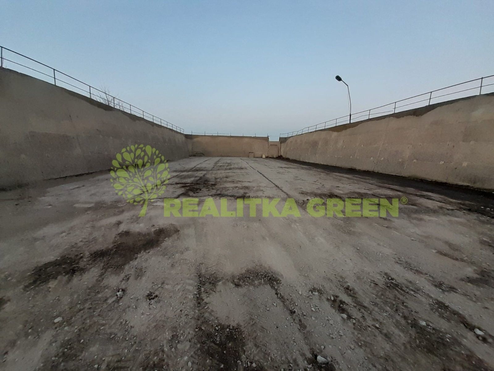 Prodej nemovitosti 27330 m² - foto 17
