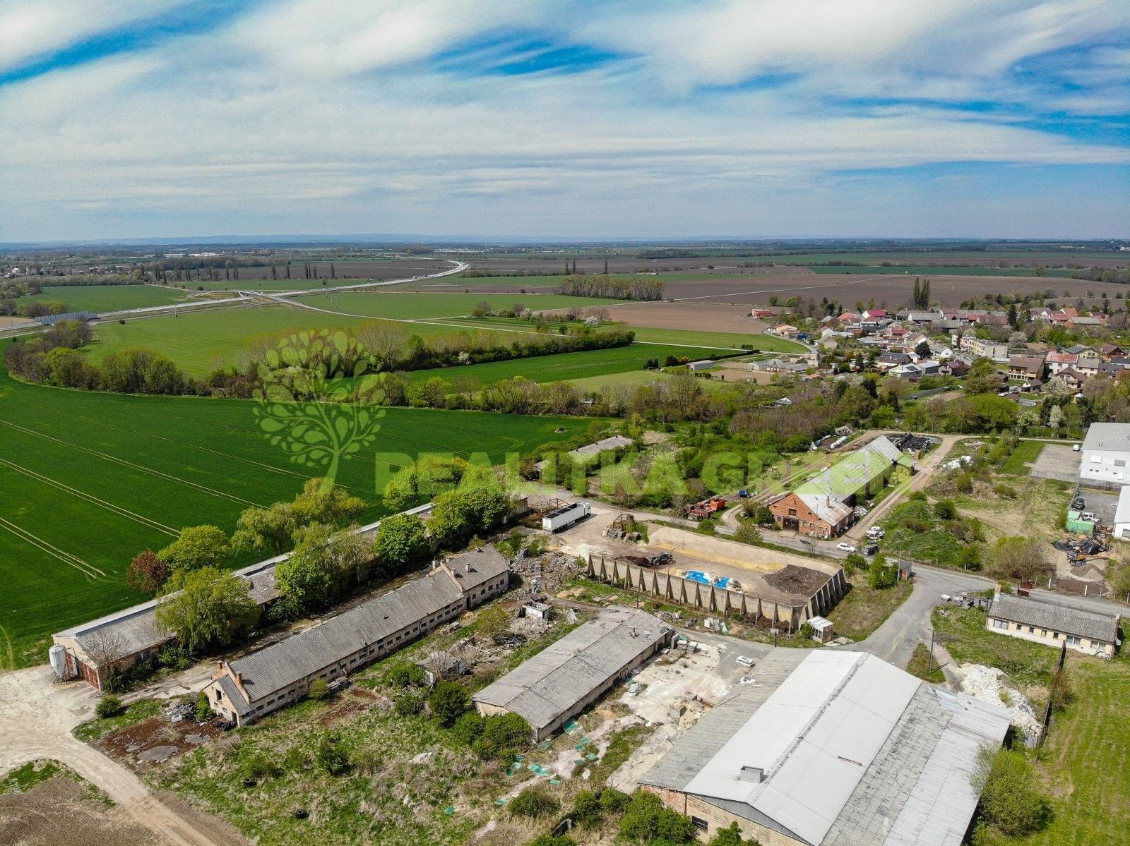 Prodej pozemku 27330 m² - foto 6