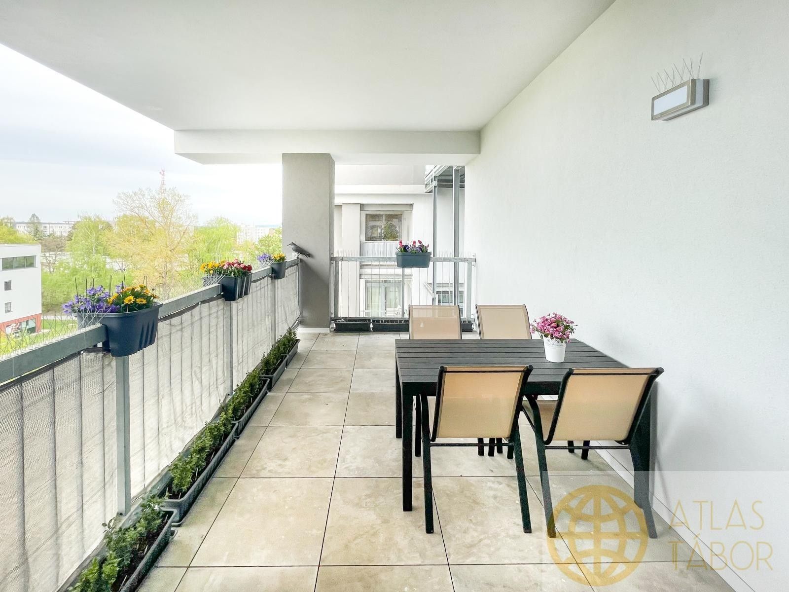 Prodej bytu 2+kk 80 m² - foto 3