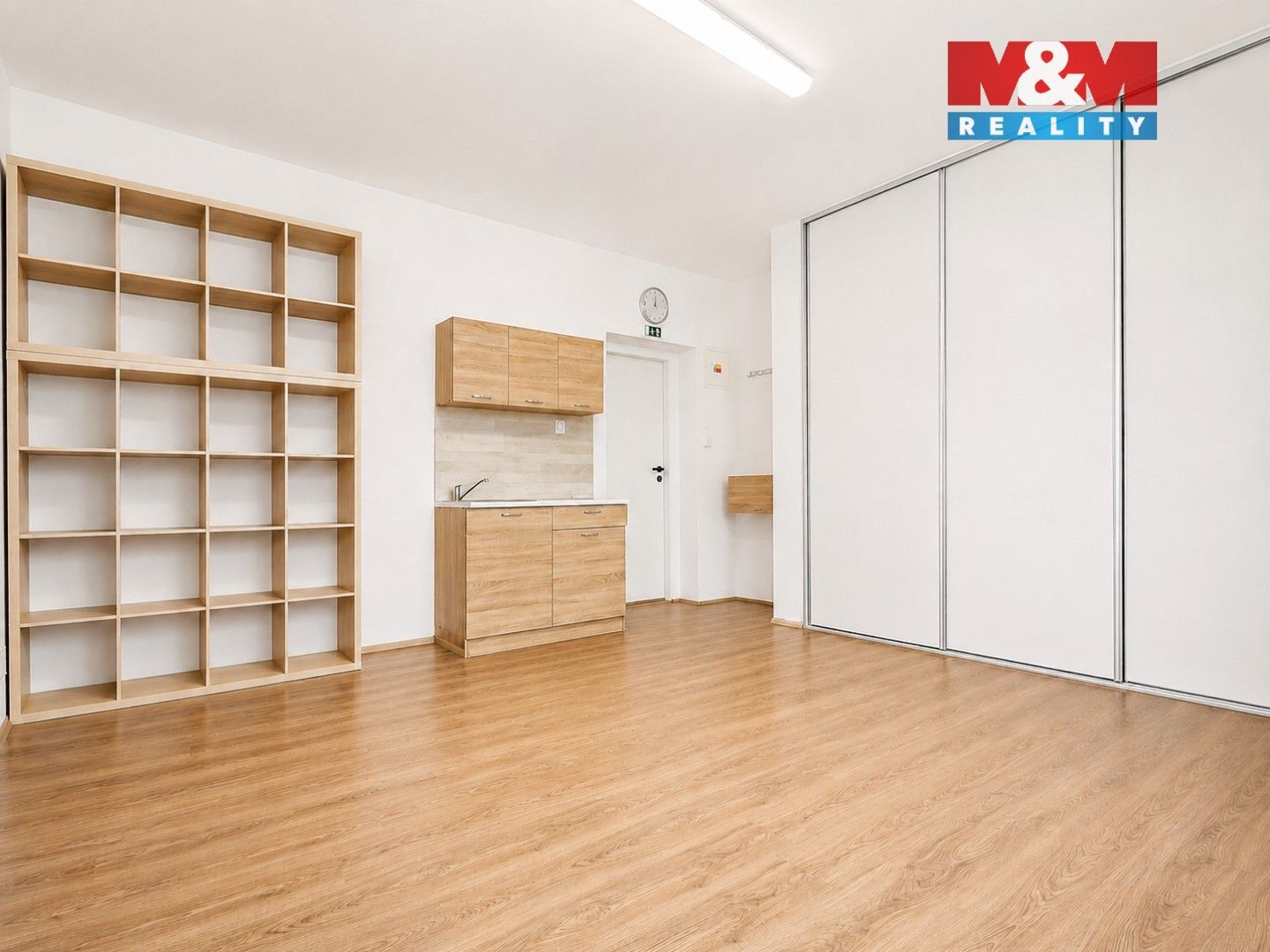 Pronájem komerčního prostoru 25 m² - foto 2