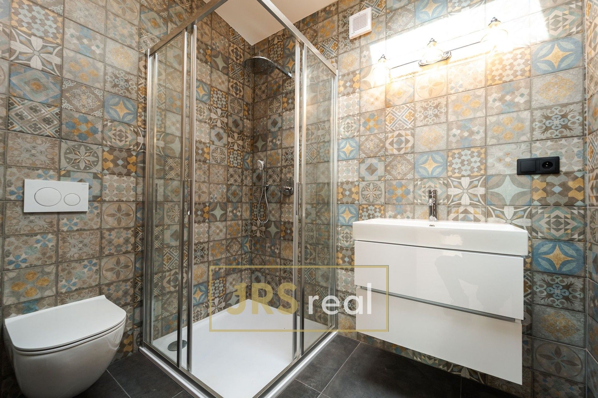 Prodej nemovitosti 100 m² - foto 24