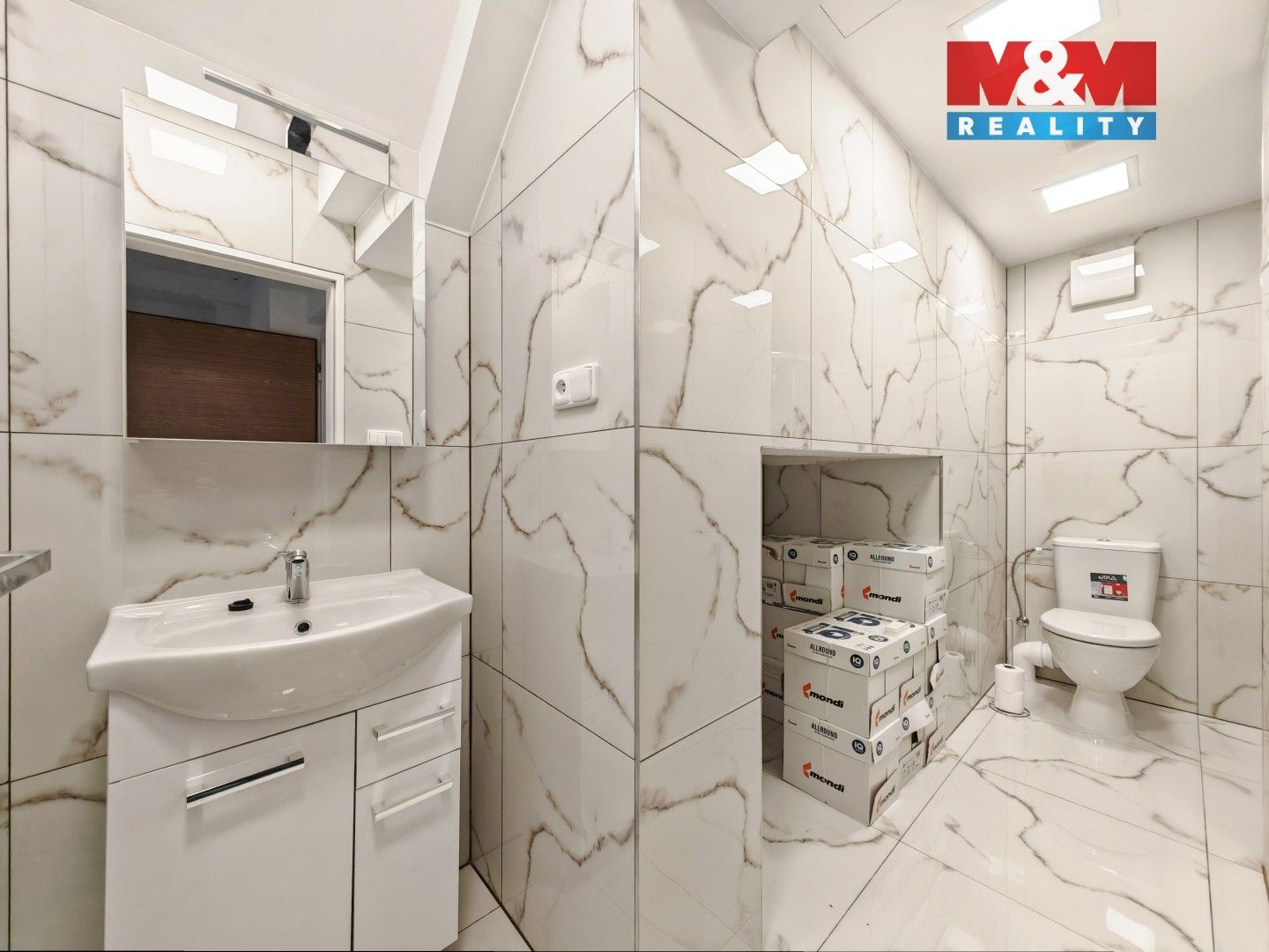 Pronájem komerčního prostoru 64 m² - foto 9