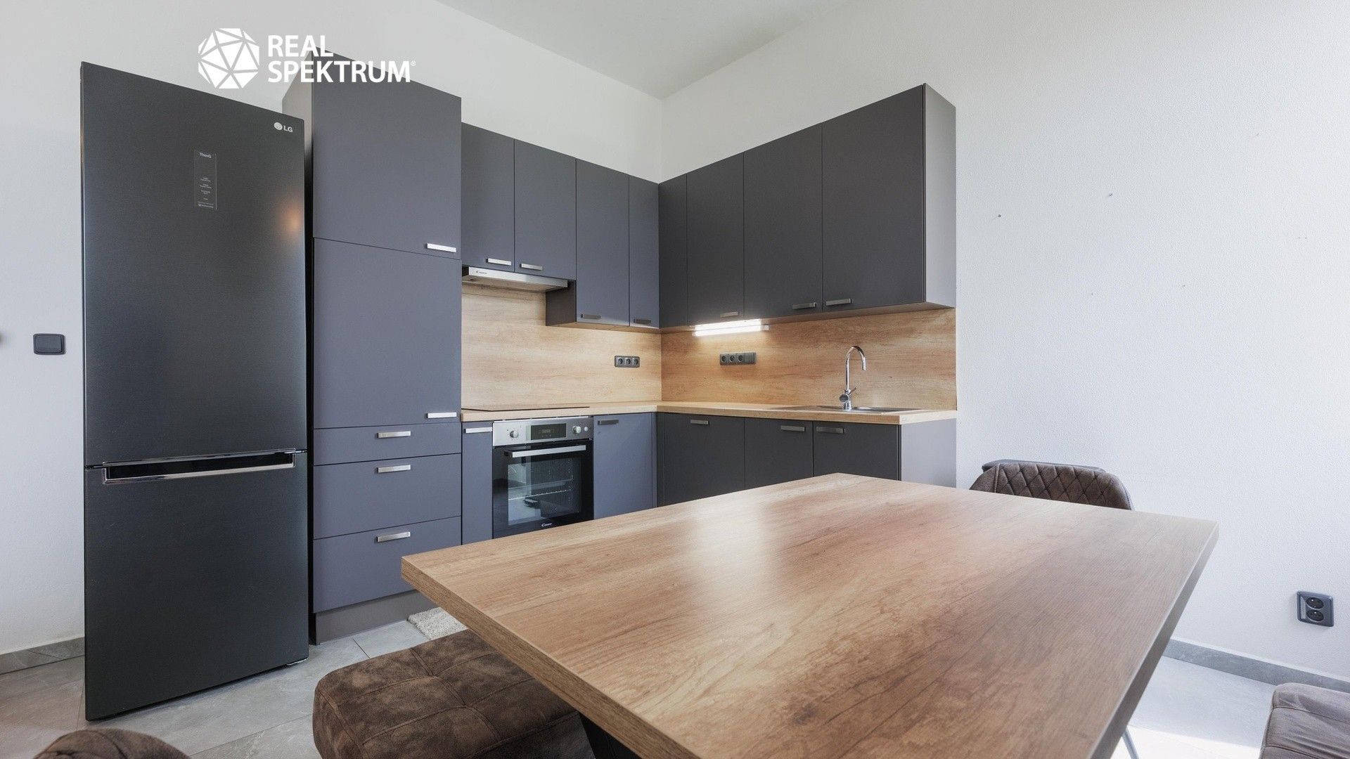 Prodej bytu 3+kk 81 m² - foto 8