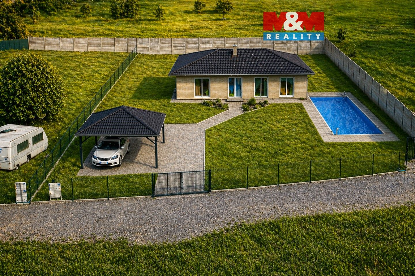 Prodej domu 99 m² - foto 1