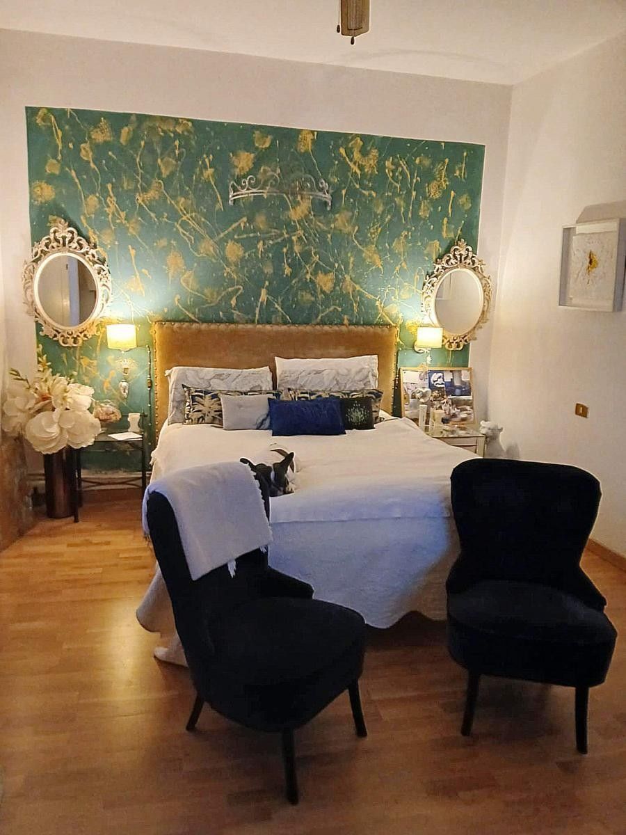 Prodej nemovitosti 350 m² - foto 5