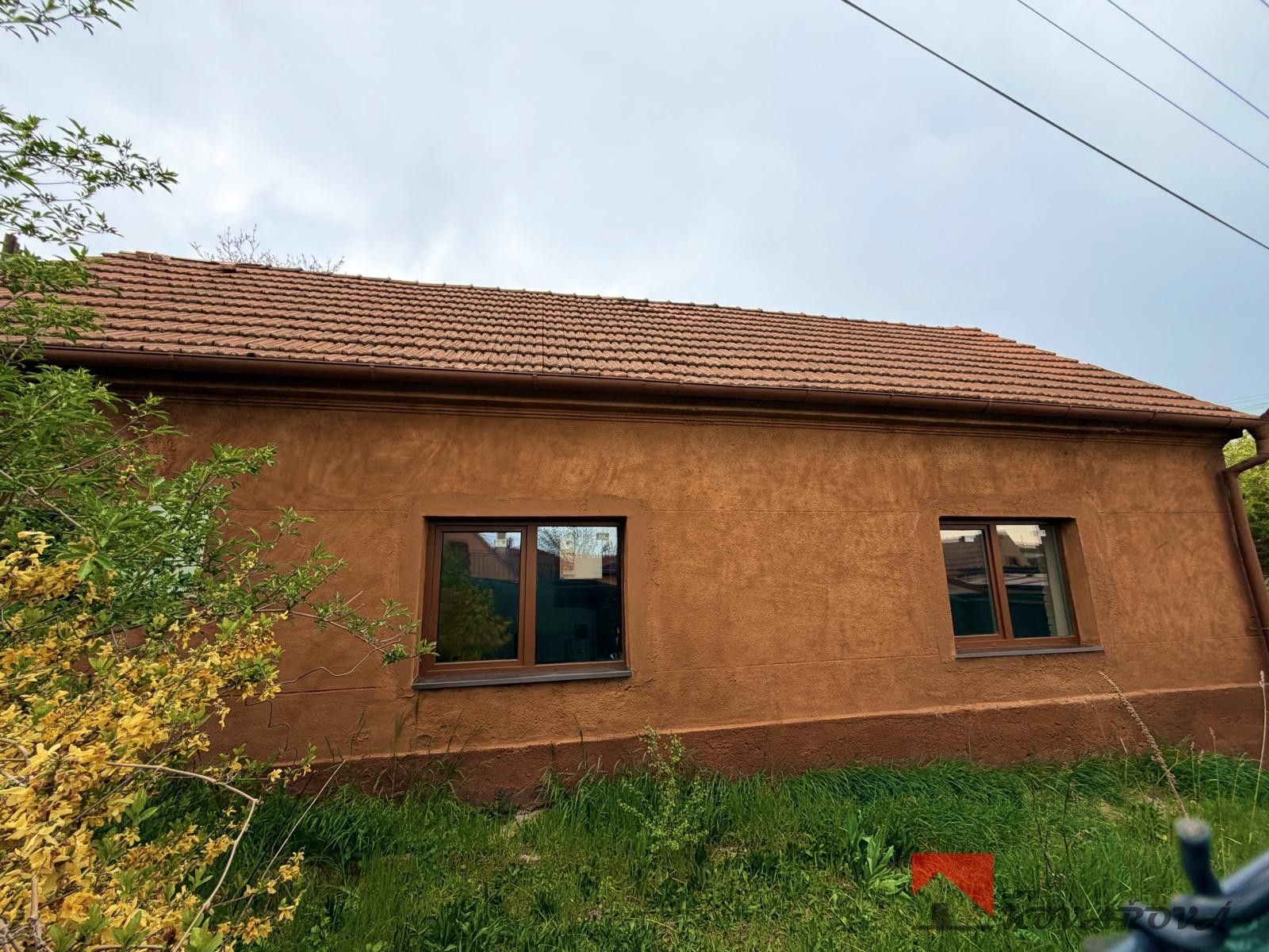 Prodej domu 100 m² - foto 1