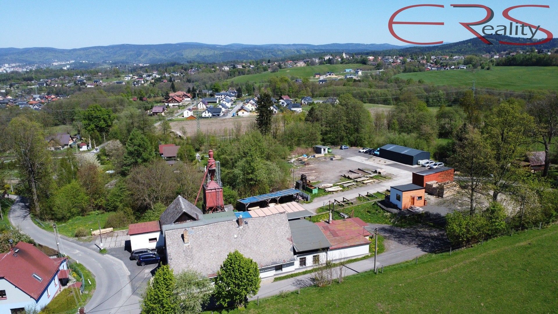 Pronájem komerčního prostoru 980 m² - foto 22