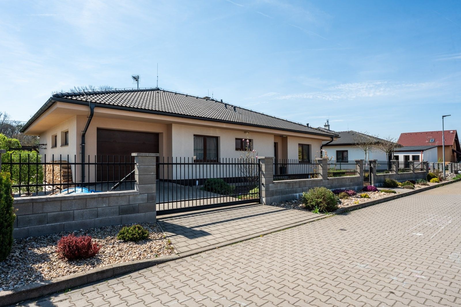 Prodej domu 167 m² - foto 1