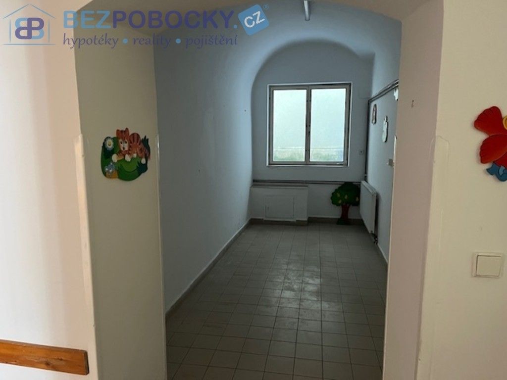 Pronájem nemovitosti 60 m² - foto 6