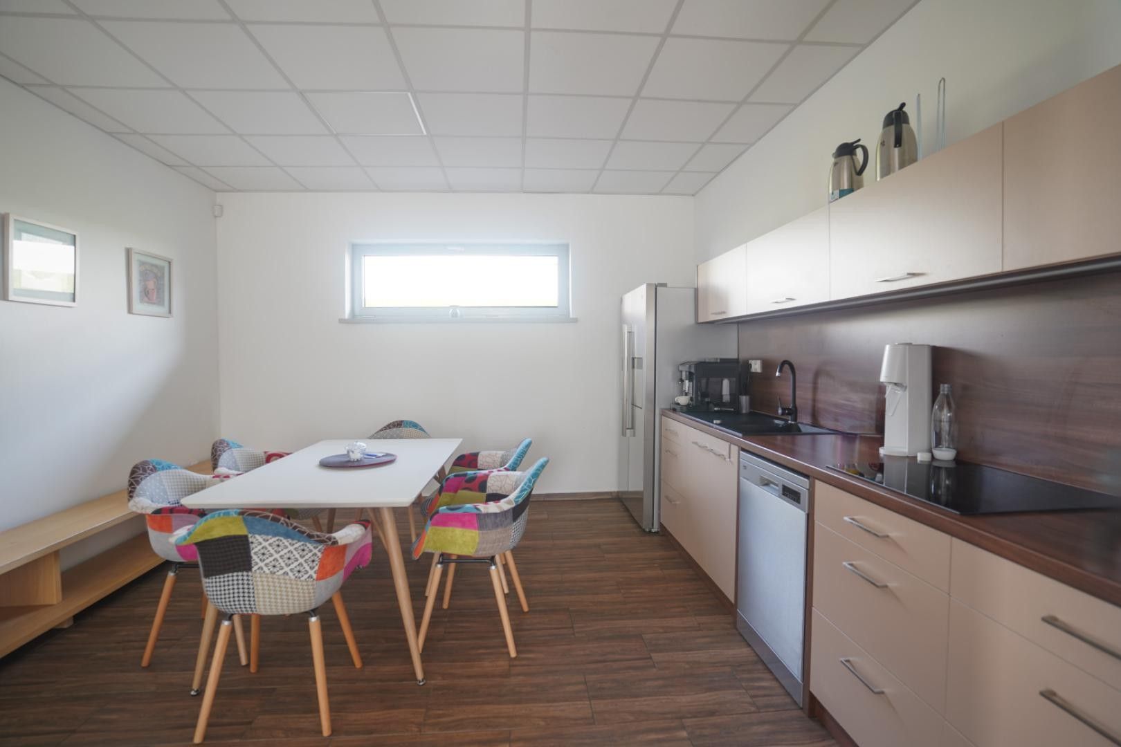 Pronájem komerčního prostoru 420 m² - foto 8