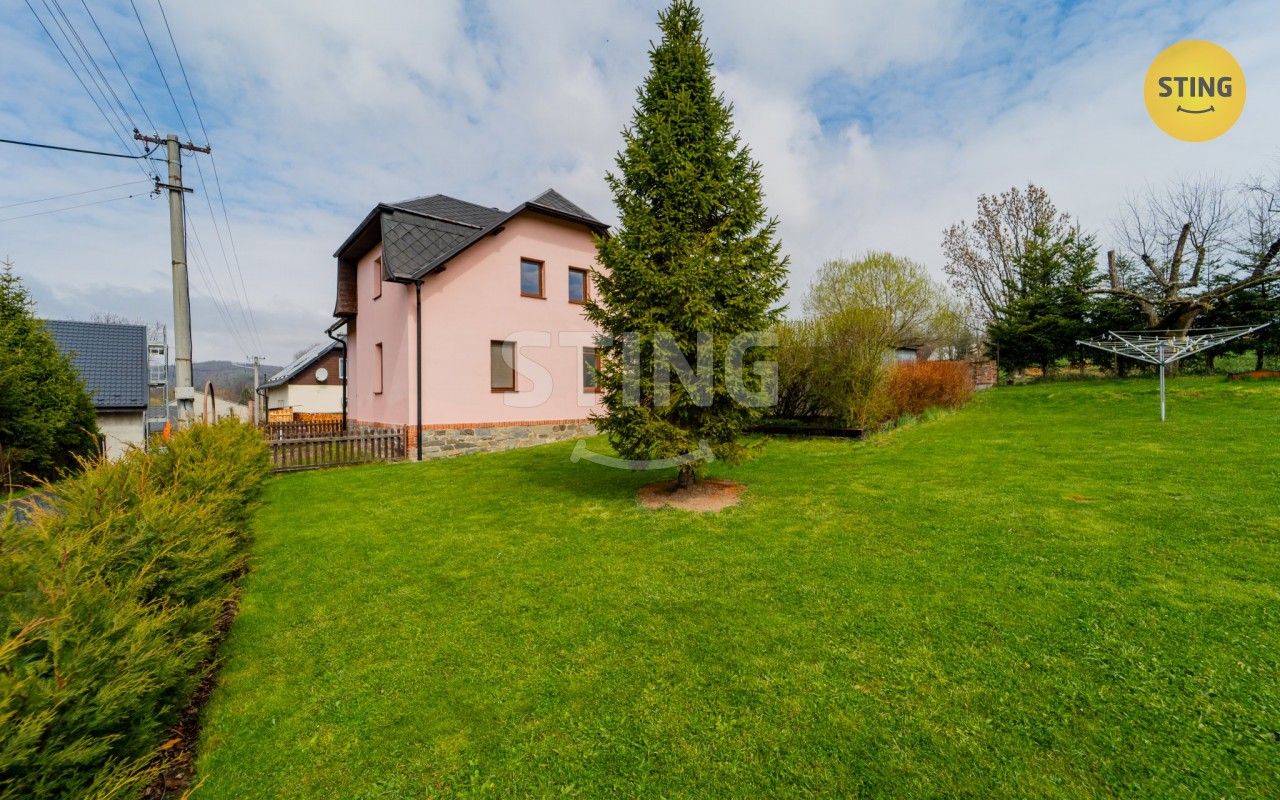Prodej domu 219 m² - foto 1