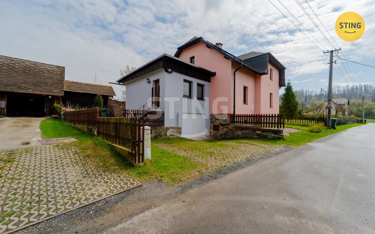 Prodej domu 219 m² - foto 2