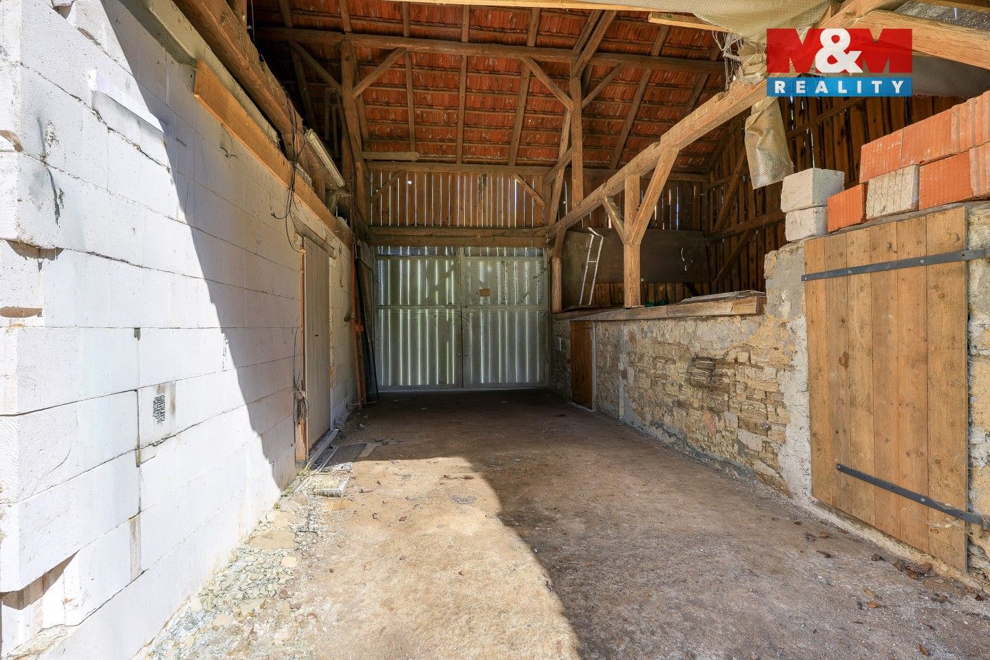 Prodej nemovitosti 110 m² - foto 4