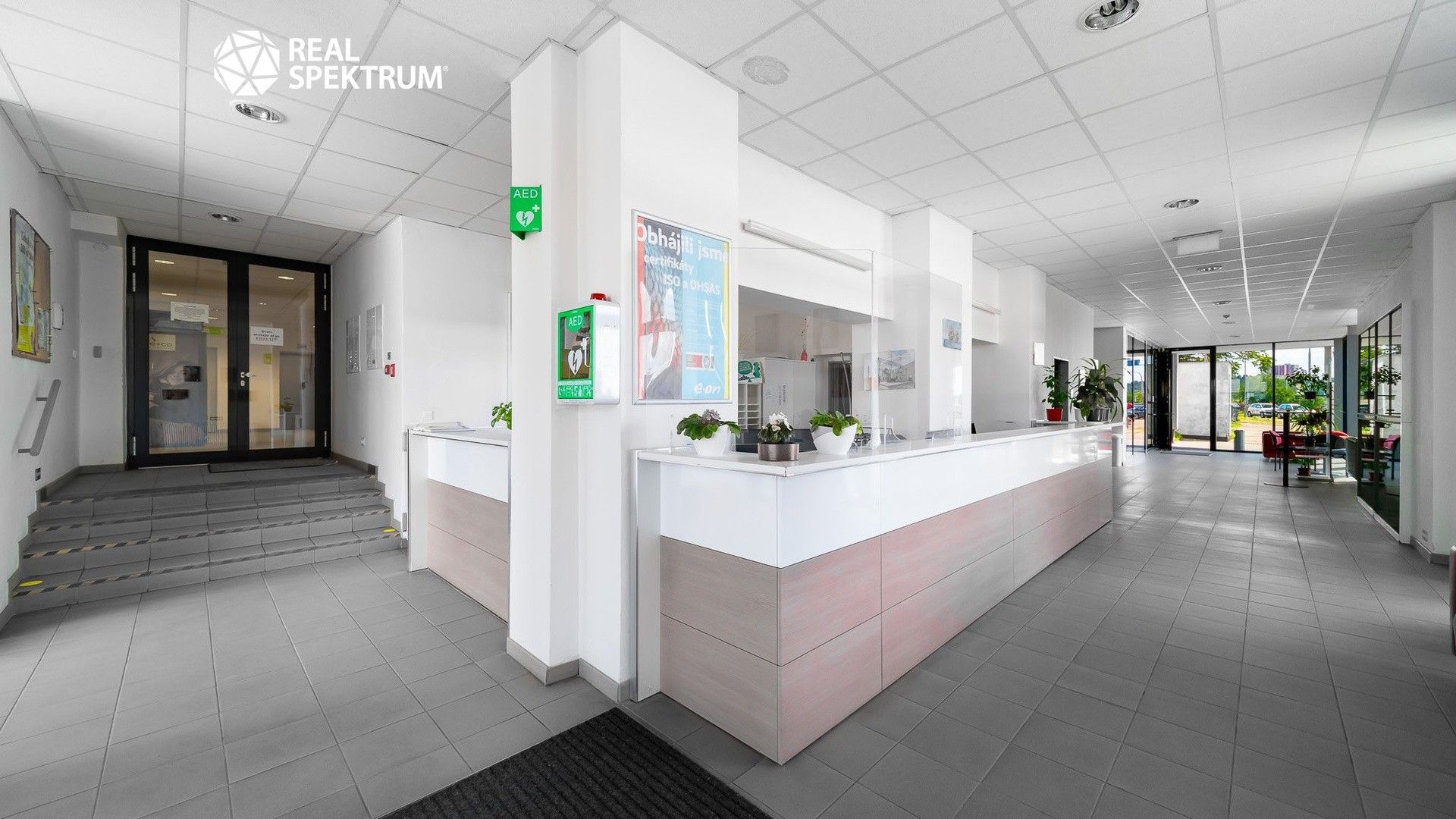Pronájem komerčního prostoru 106 m² - foto 8