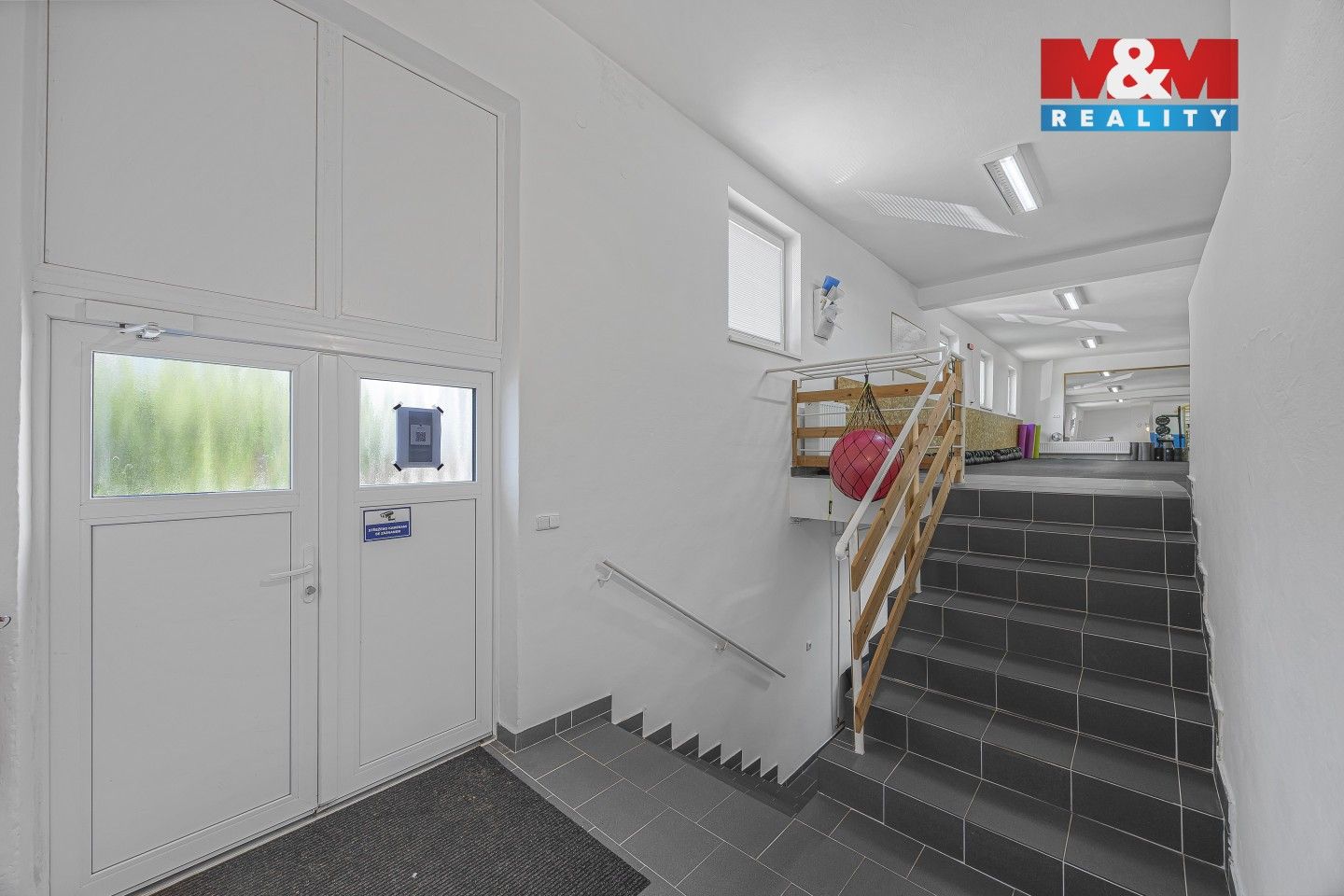 Prodej komerčního prostoru 195 m² - foto 7