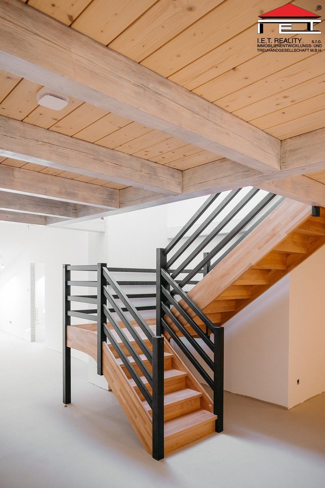 Prodej nemovitosti 405 m² - foto 24