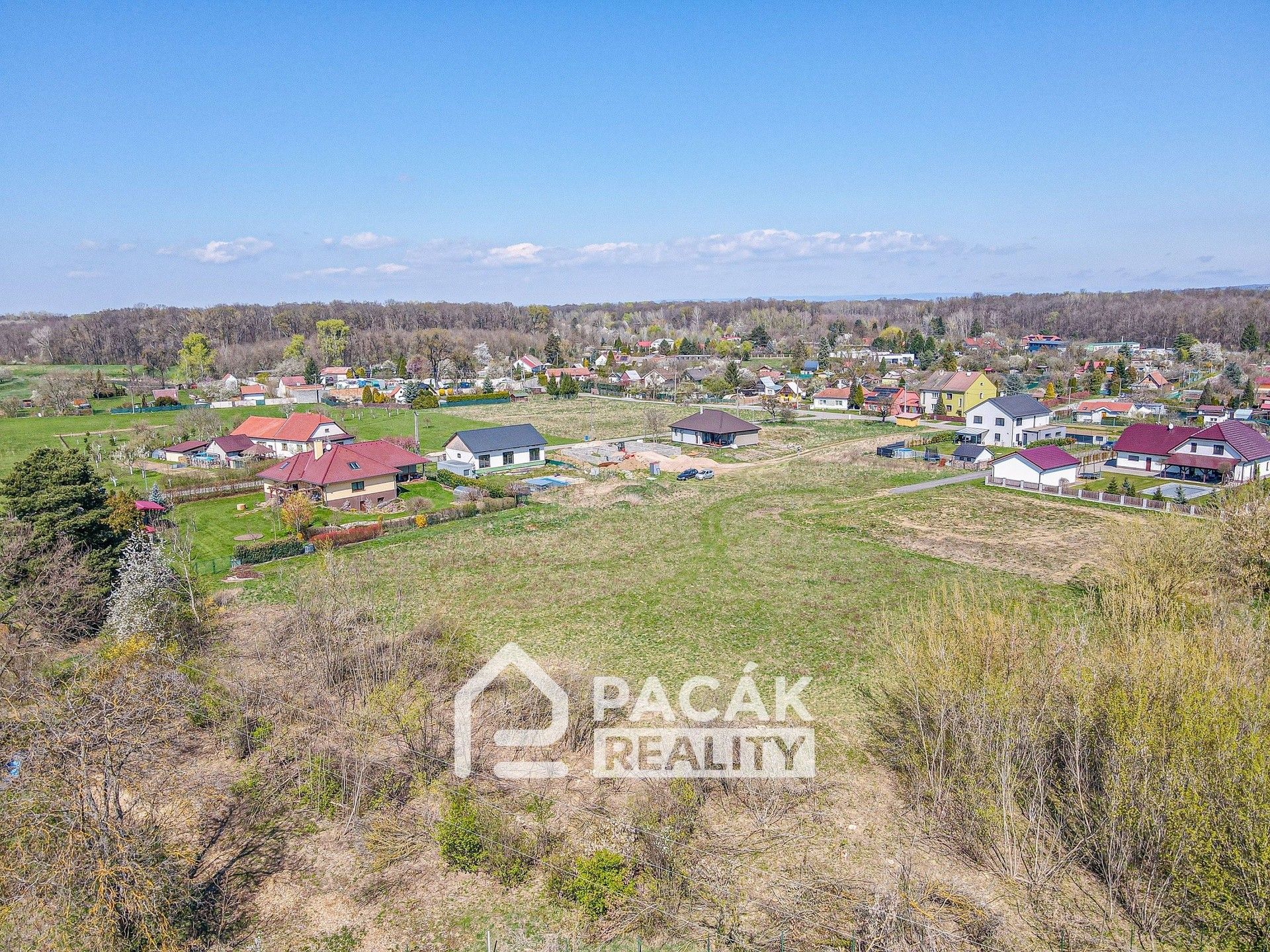 Prodej pozemku 13391 m² - foto 2