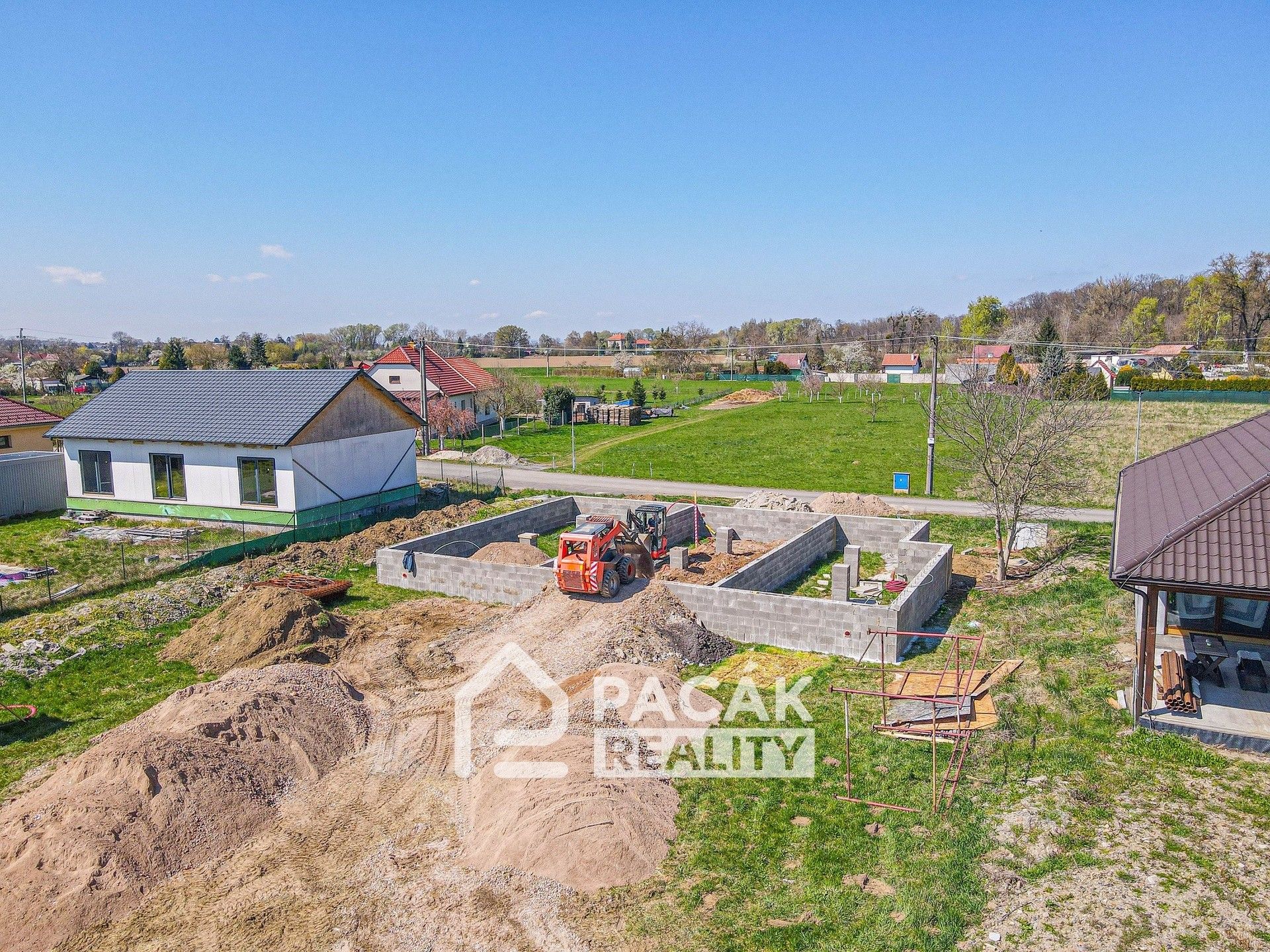 Prodej pozemku 13391 m² - foto 12