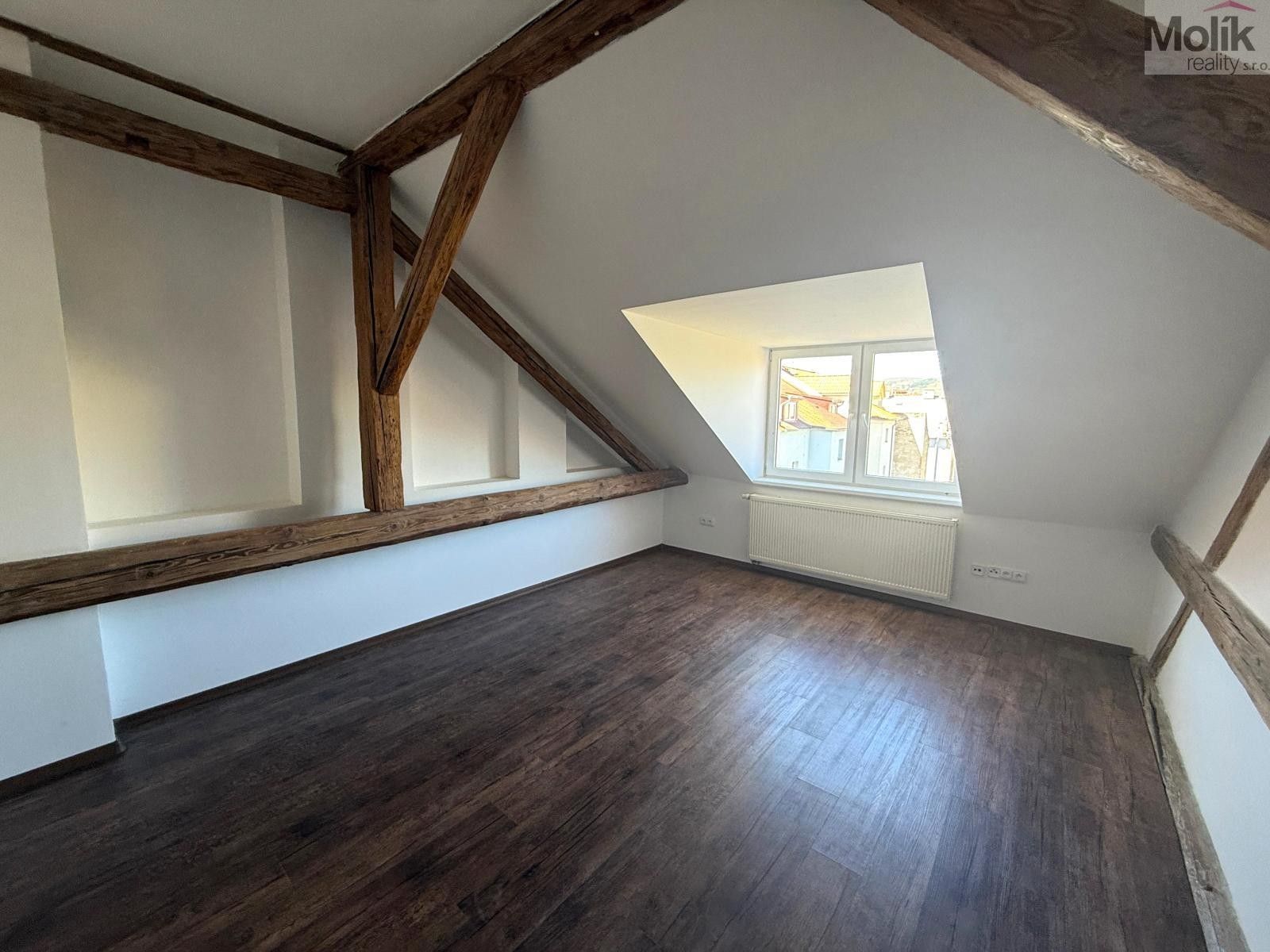 Pronájem bytu 2+kk 72 m² - foto 6