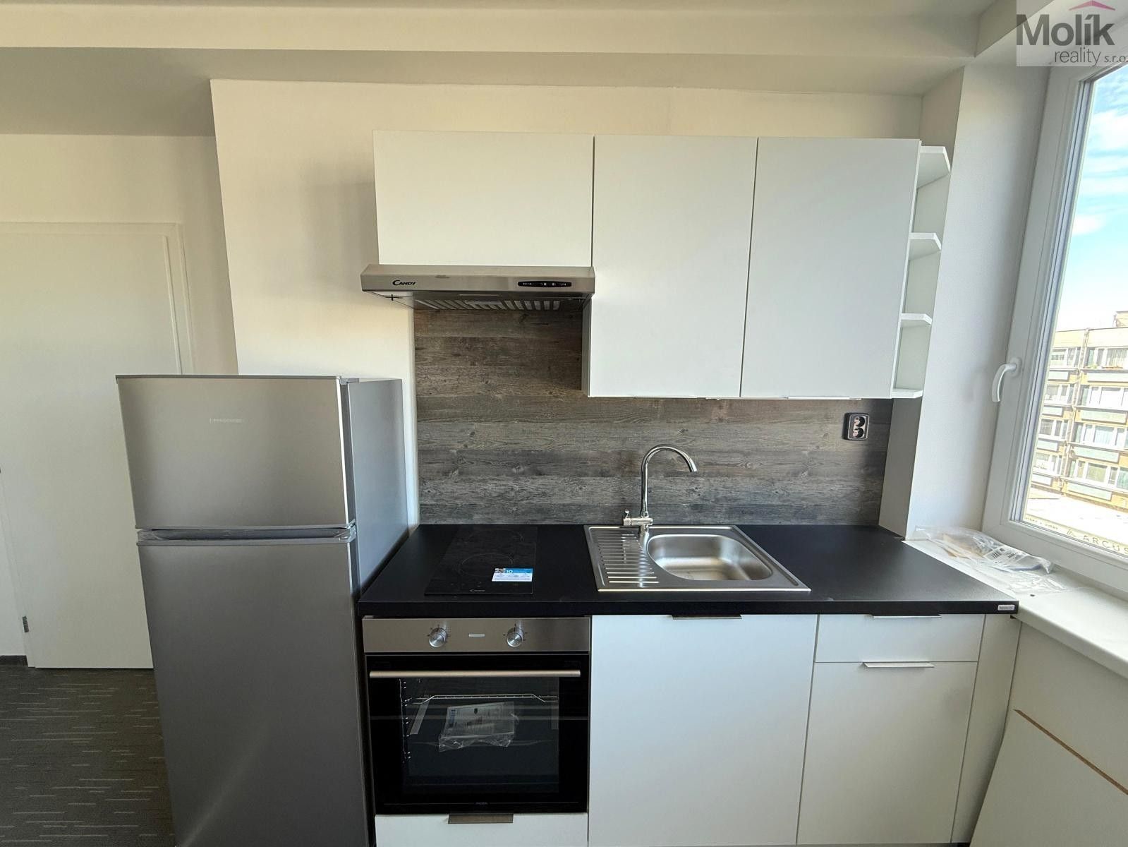 Pronájem bytu 1+kk 34 m² - foto 1