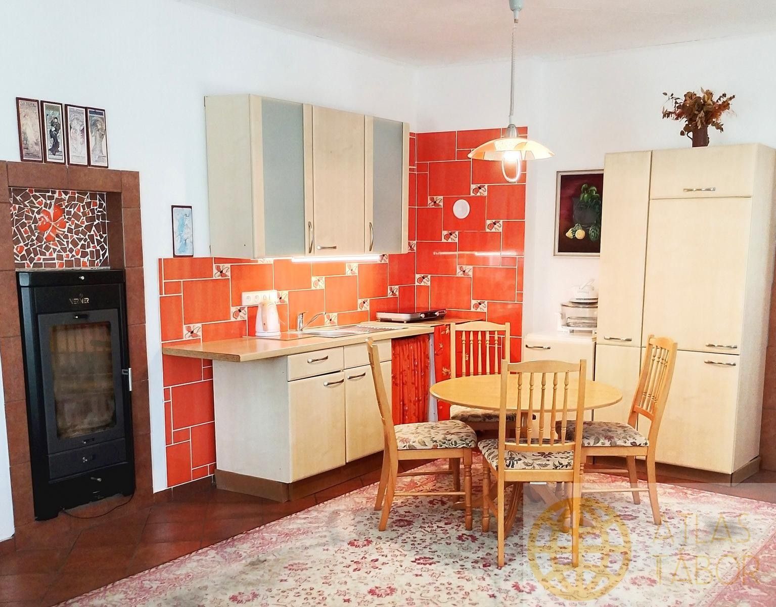 Pronájem bytu 2+kk 90 m² - foto 4