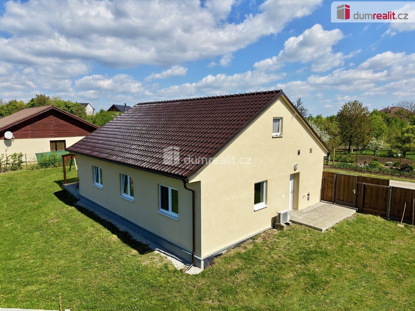 Prodej domu 132 m² - foto 1