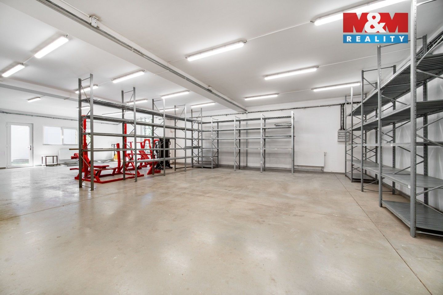 Pronájem komerčního prostoru 328 m² - foto 4