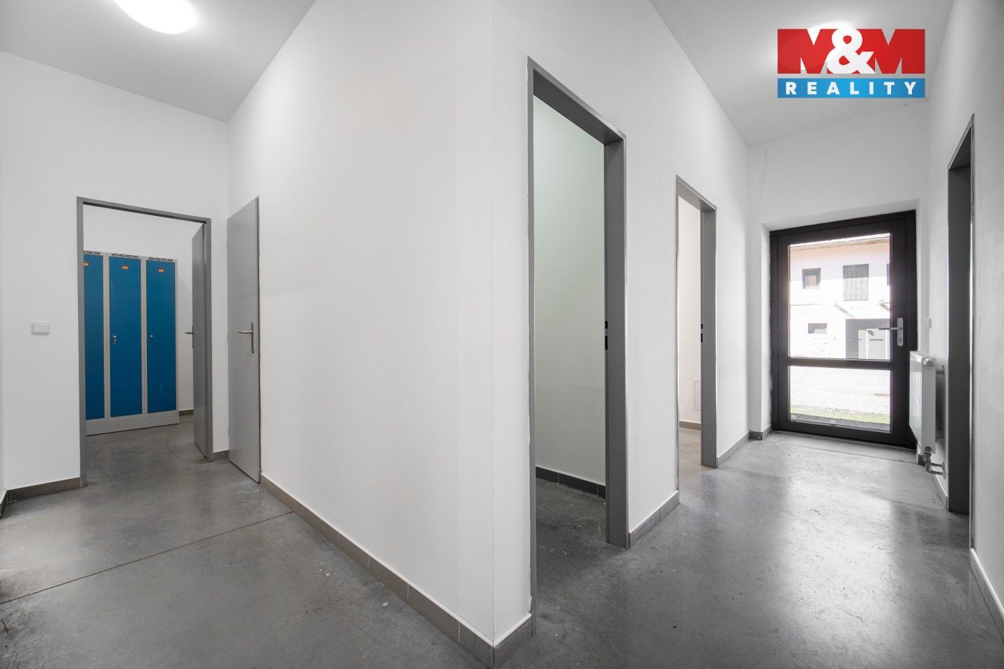 Pronájem komerčního prostoru 328 m² - foto 10