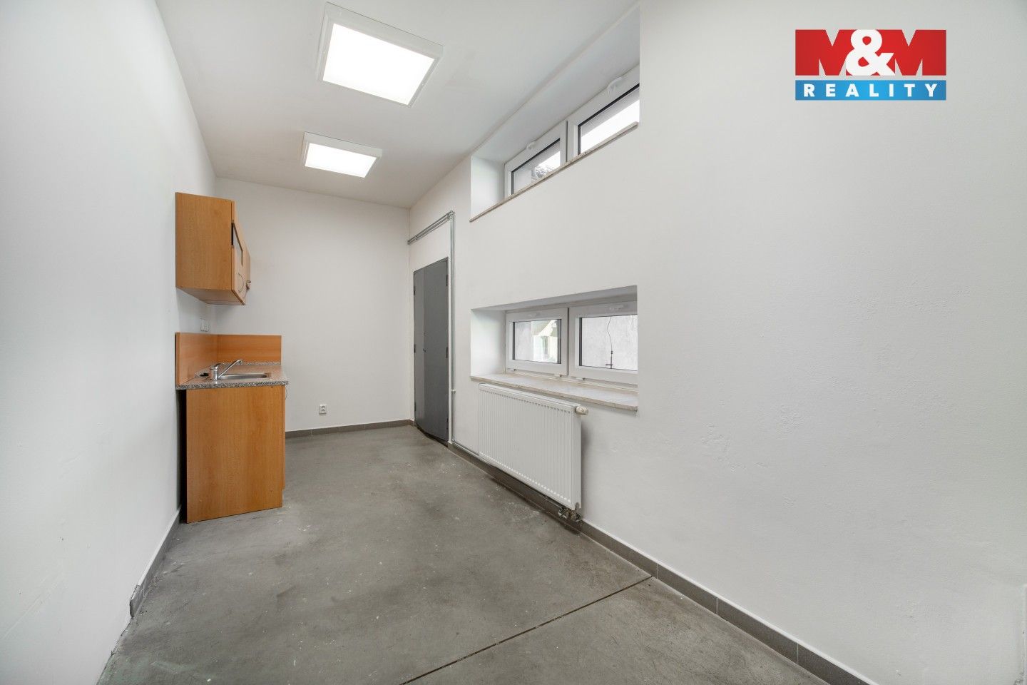 Pronájem komerčního prostoru 328 m² - foto 14