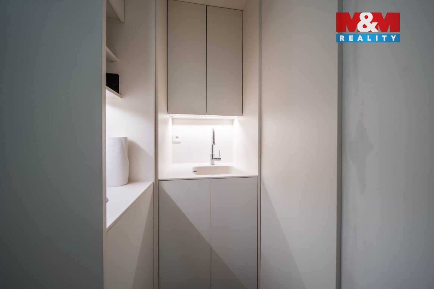 Pronájem komerčního prostoru 75 m² - foto 14