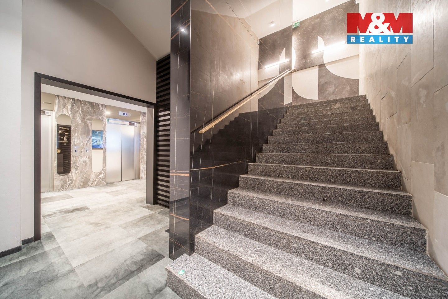 Pronájem komerčního prostoru 75 m² - foto 29
