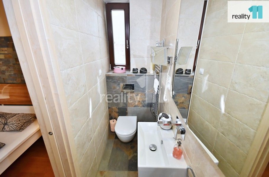 Prodej bytu 4+kk 93 m² - foto 9