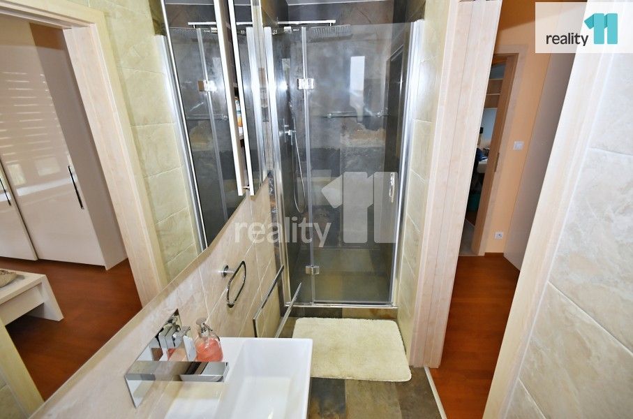 Prodej bytu 4+kk 93 m² - foto 10