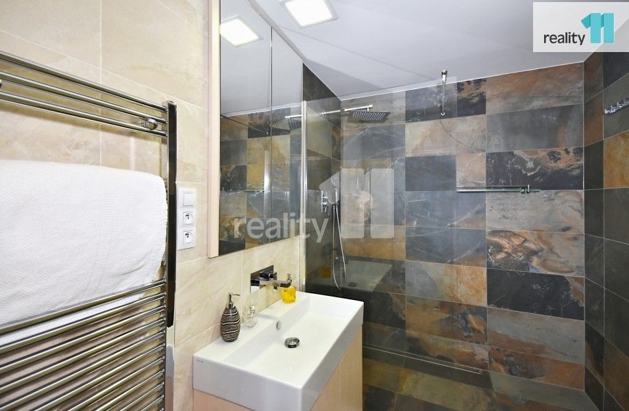 Prodej bytu 4+kk 93 m² - foto 22