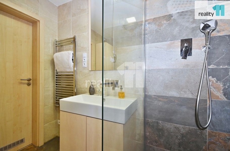 Prodej bytu 4+kk 93 m² - foto 23