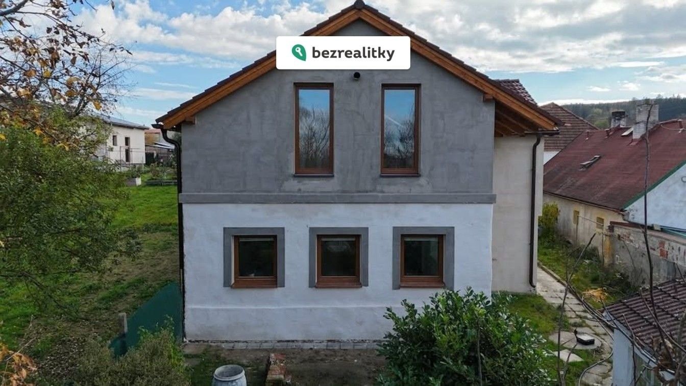 Prodej domu 210 m² - foto 1