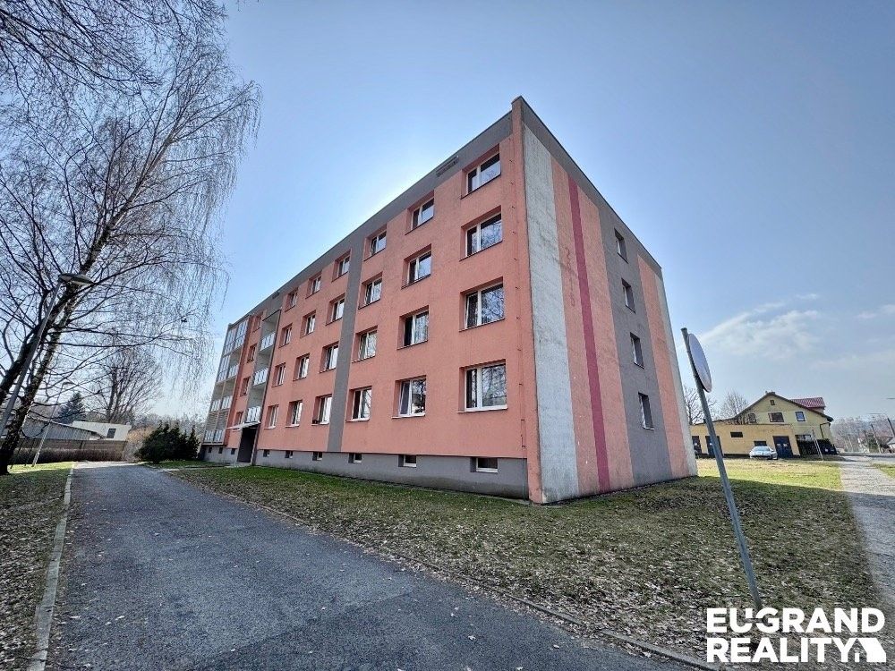 Prodej bytu 1+kk 27 m² - foto 1