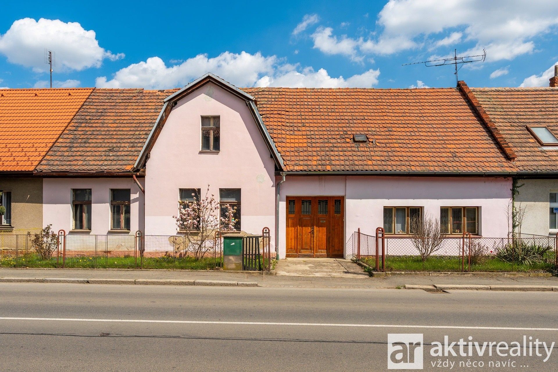 Prodej domu 190 m² - foto 1