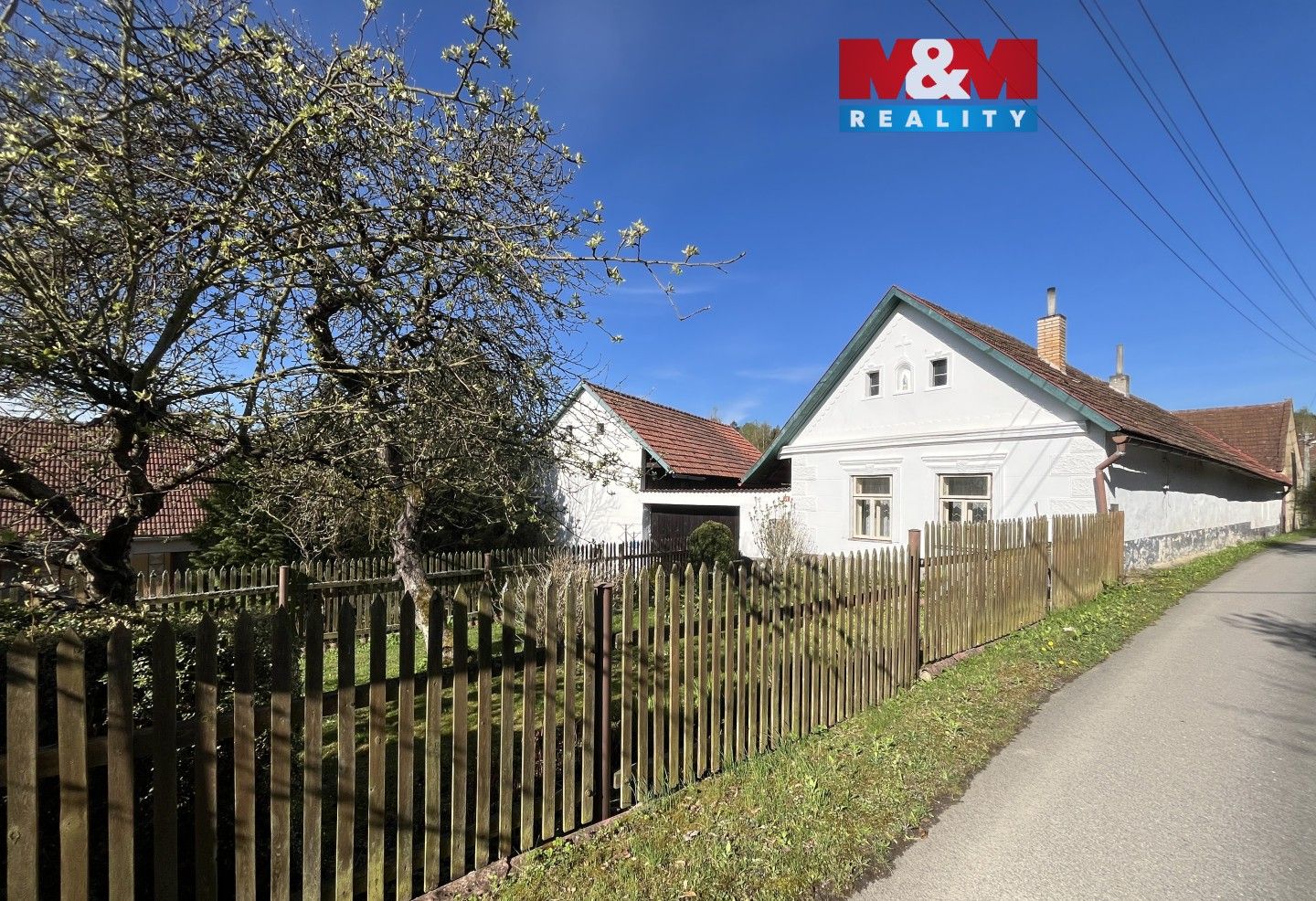 Prodej nemovitosti 75 m² - foto 1