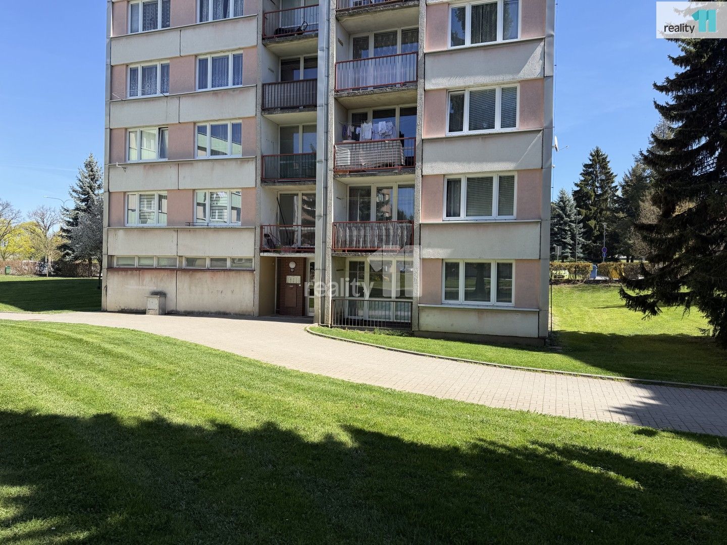 Prodej bytu 4+1 77 m² - foto 1